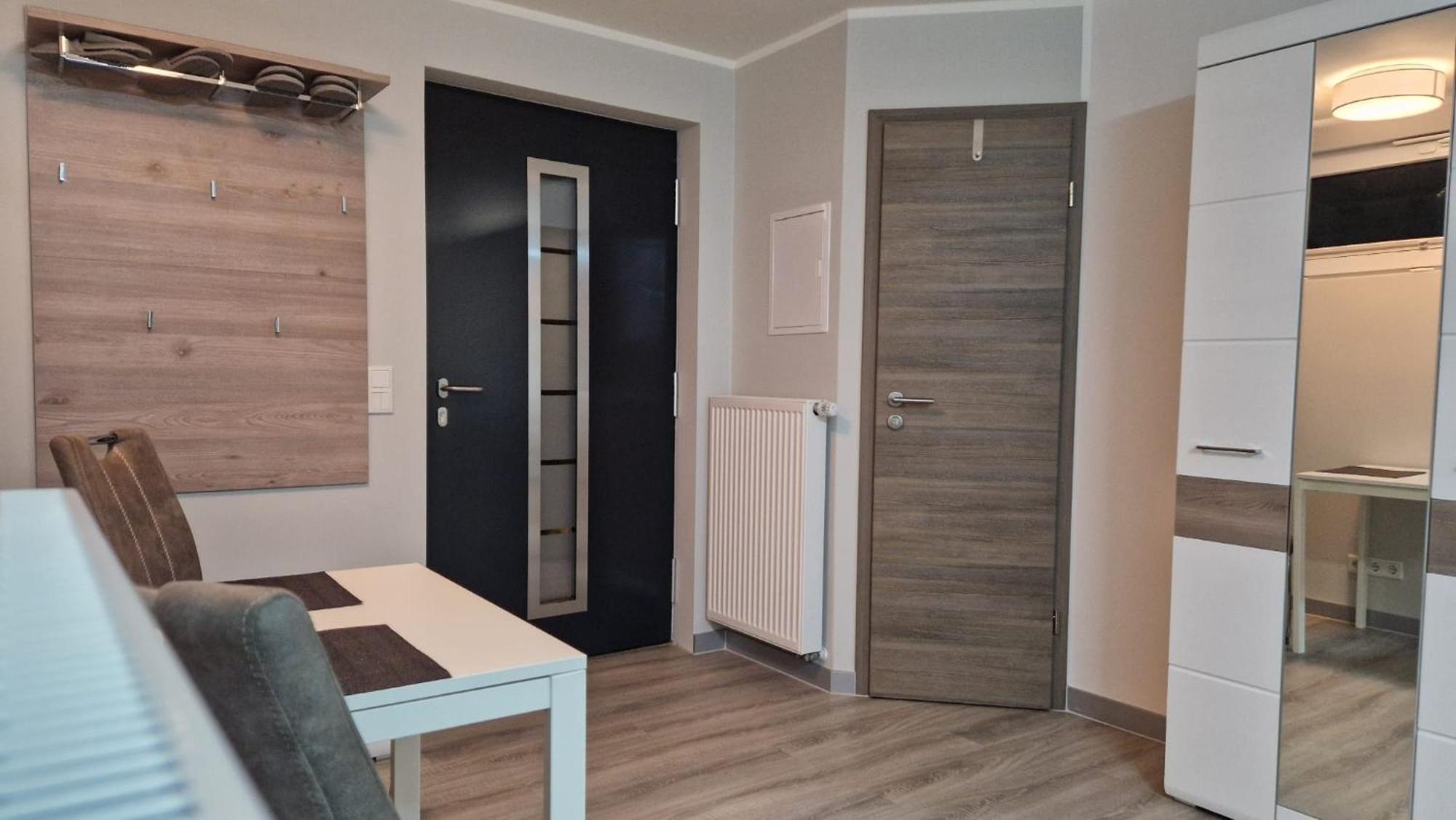 Ferienwohnung Oder Studio Dresden-Neustadt Inkl Parkplatz Mit Balkon Oder Terrasse Δωμάτιο φωτογραφία